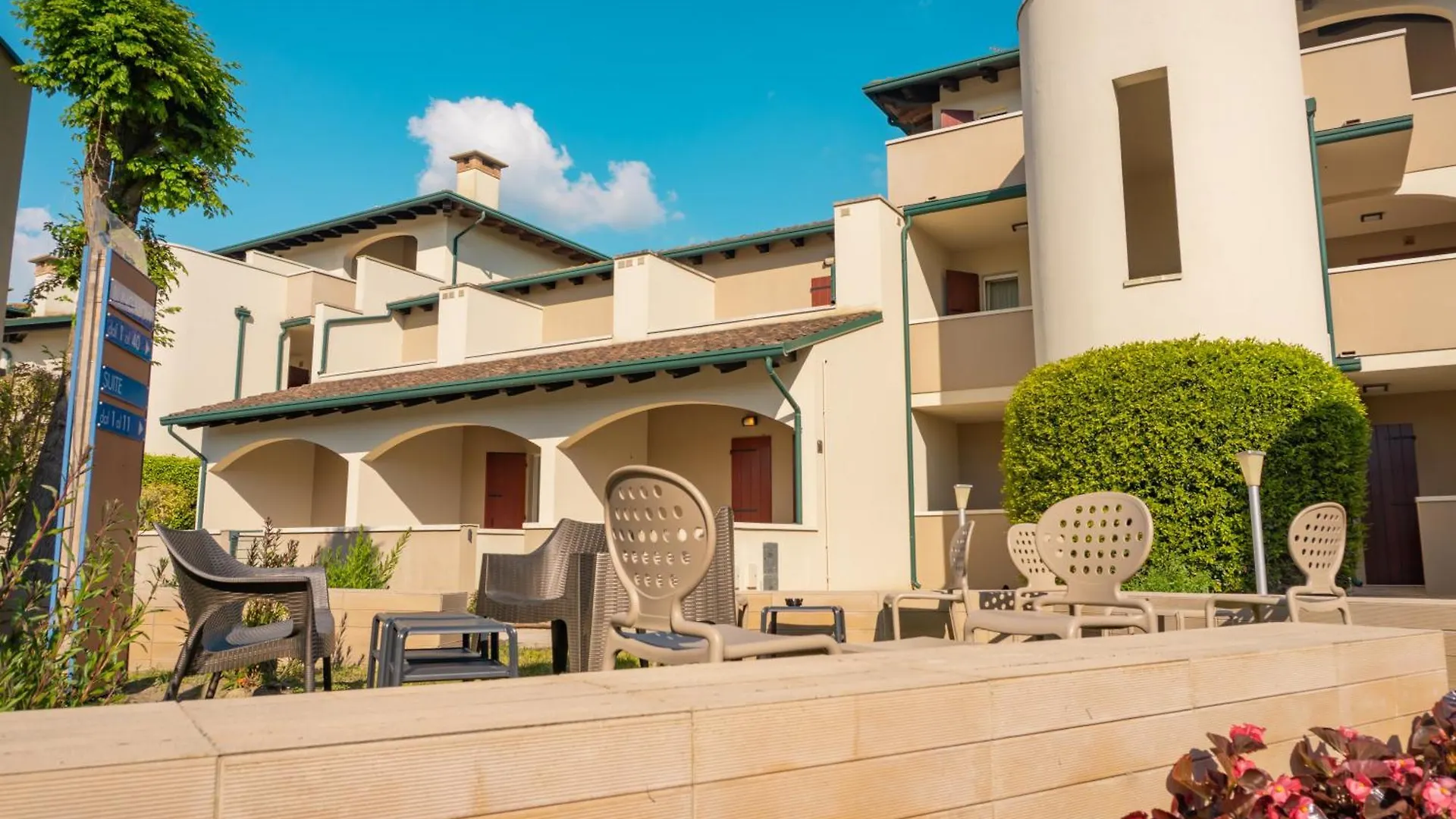 Apartahotel Airone Bianco Residence Village Lido delle Nazioni