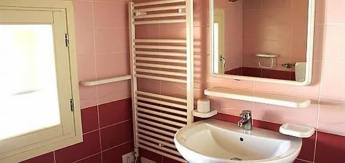 Apartahotel Airone Bianco Residence Village Lido delle Nazioni