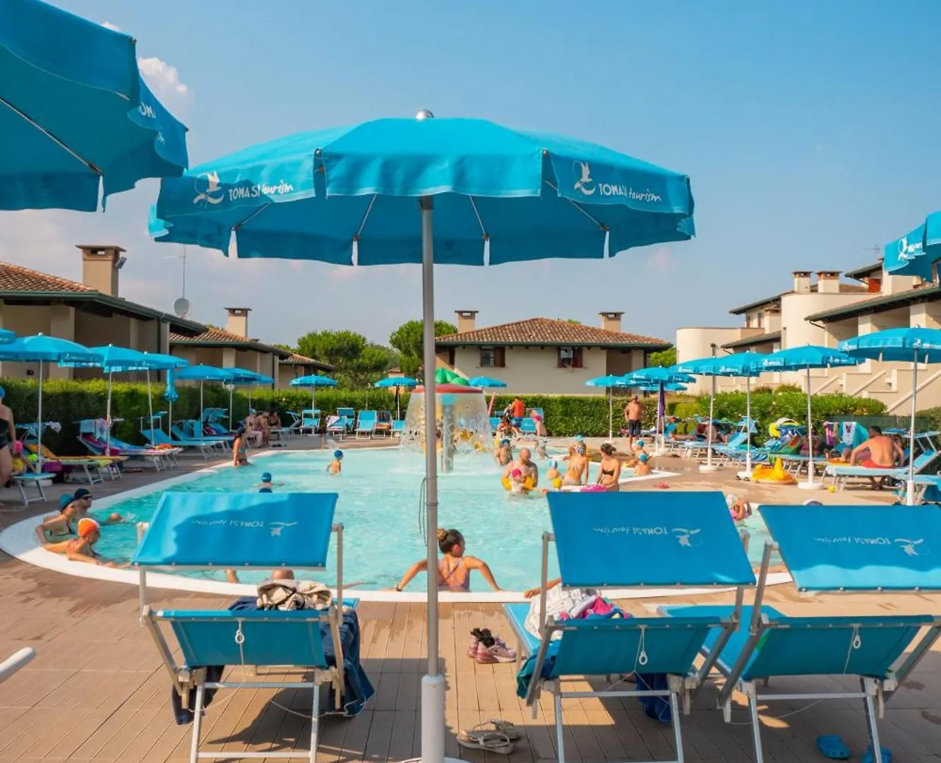 Lägenhetshotell Airone Bianco Residence Village Lido delle Nazioni