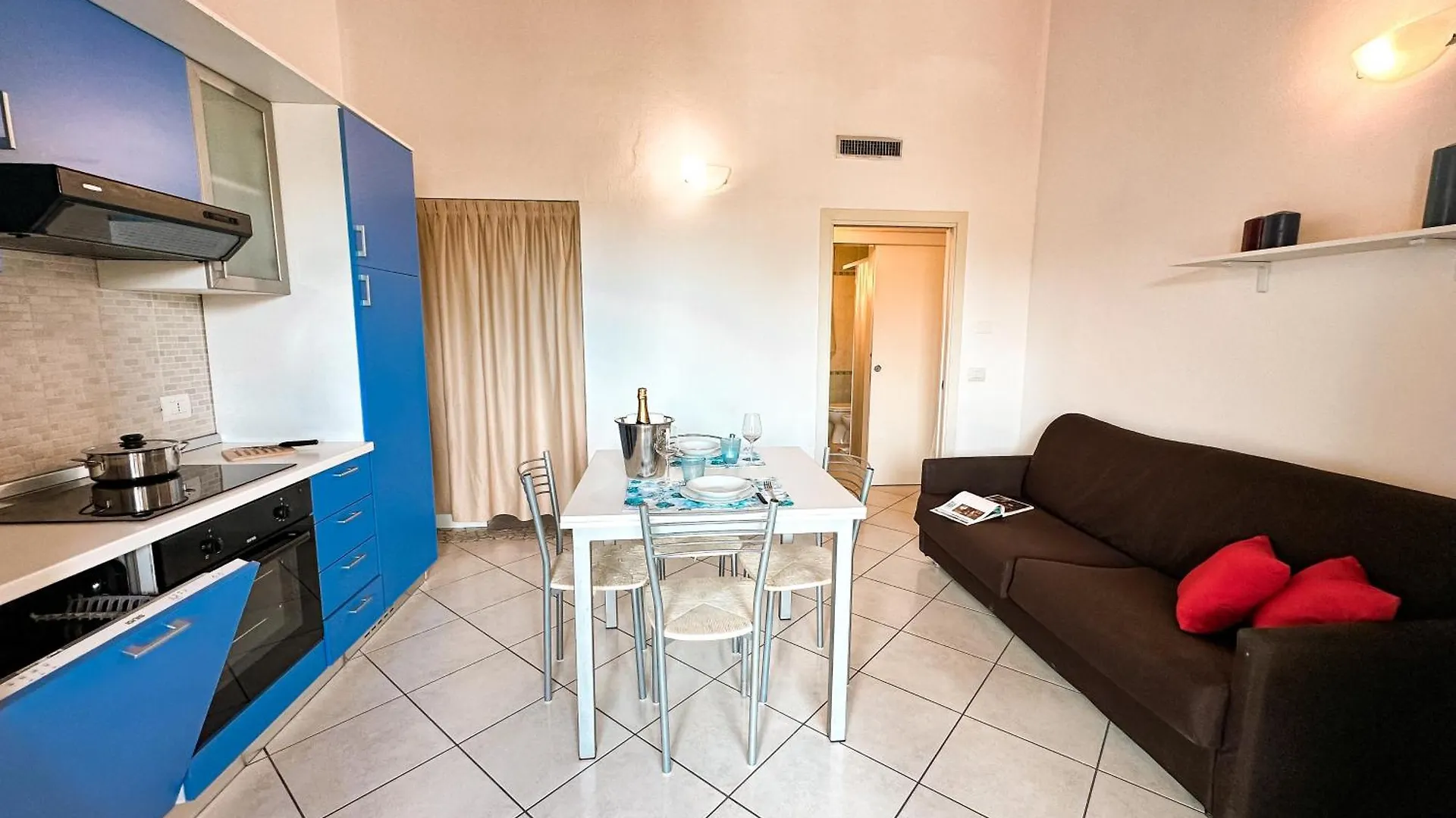 Airone Bianco Residence Village Lido delle Nazioni Italien